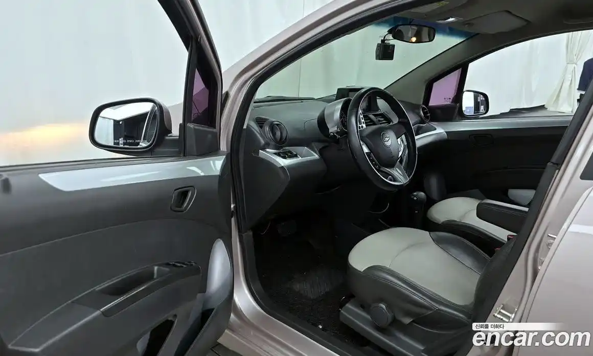 Chevrolet Spark 2012 1.0 автомат (гидро), фото 10
