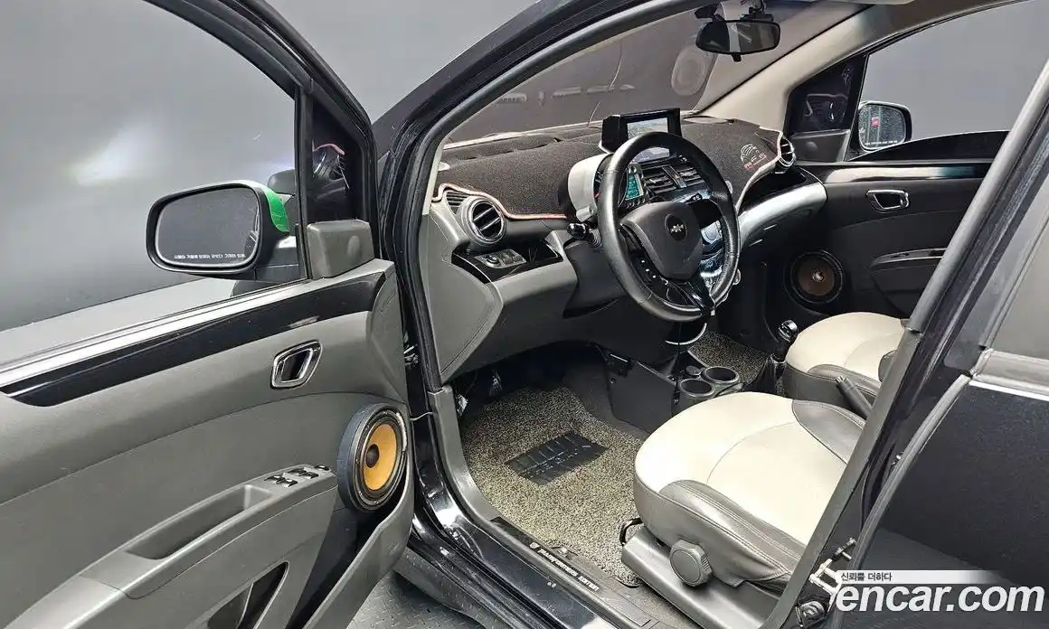 Chevrolet Spark 2011 1.0 механика, фото 10