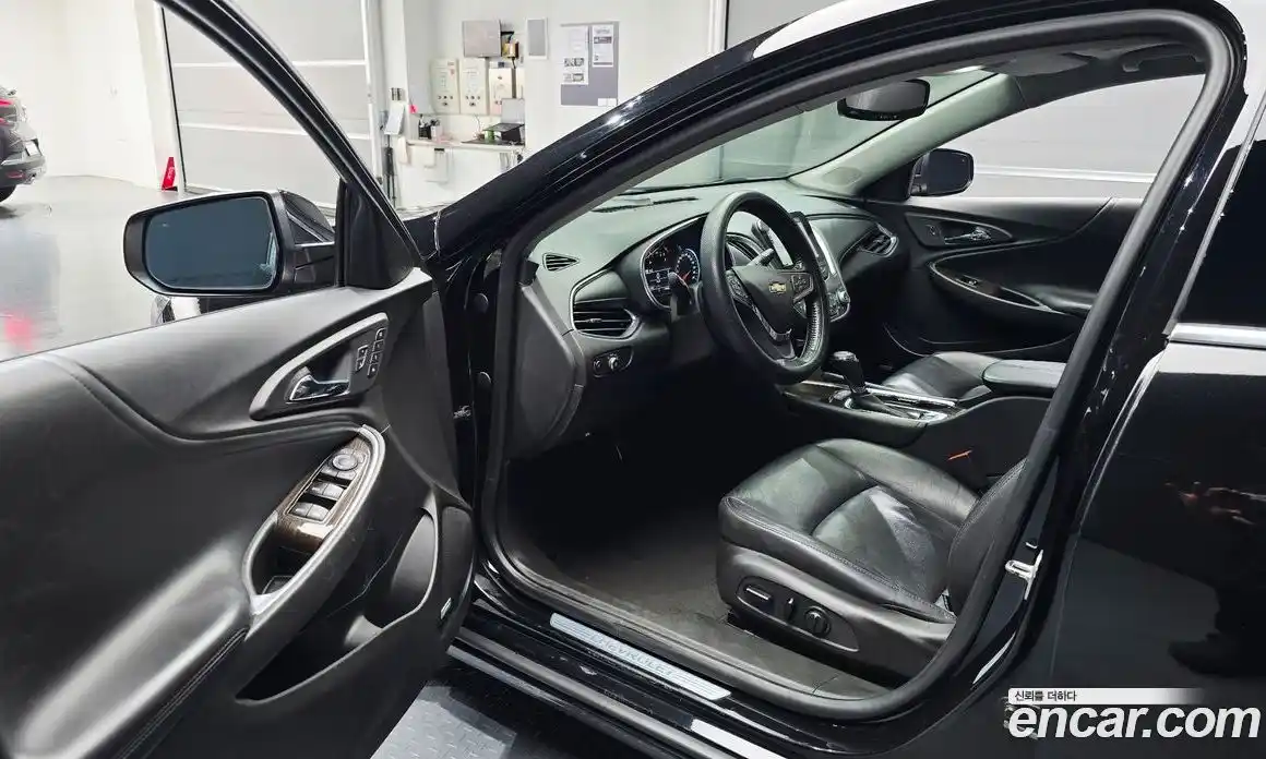 Chevrolet Malibu 2017 1.5 гидро, фото 13