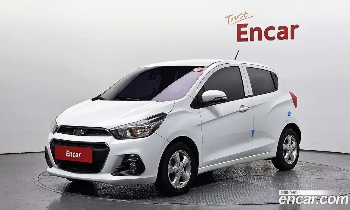 Chevrolet Spark 2017 1.0 гидро, фото 1