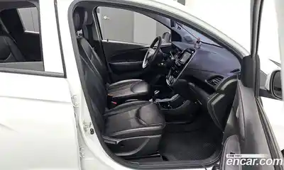 Chevrolet Spark 2017 1.0 гидро, миниатюра 12