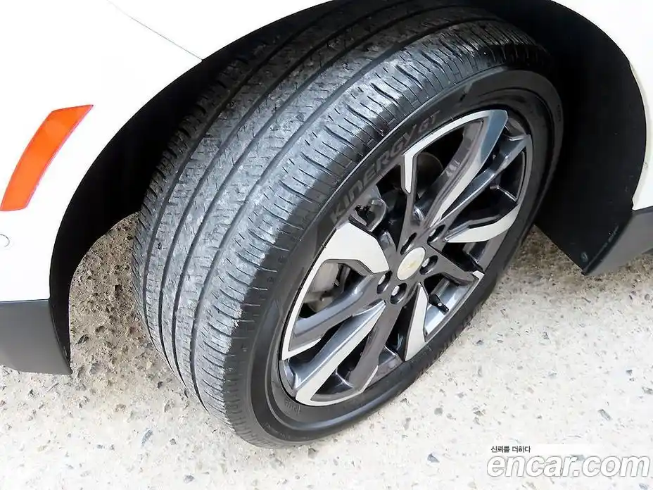 Chevrolet Equinox 2022 1.5 автомат (гидро), фото 5