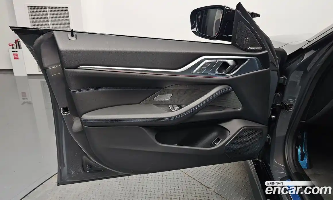 BMW i4 2023 0.2 автомат (гидро), фото 13