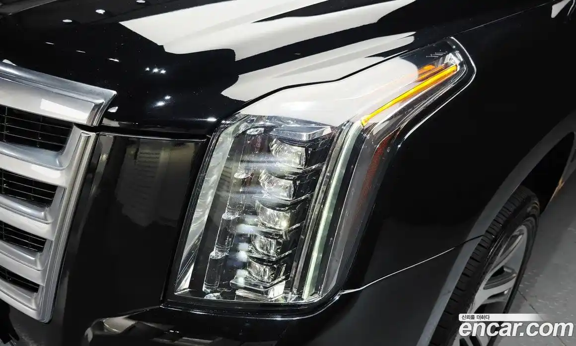 Cadillac Escalade 2019 6.2 гидро, фото 8