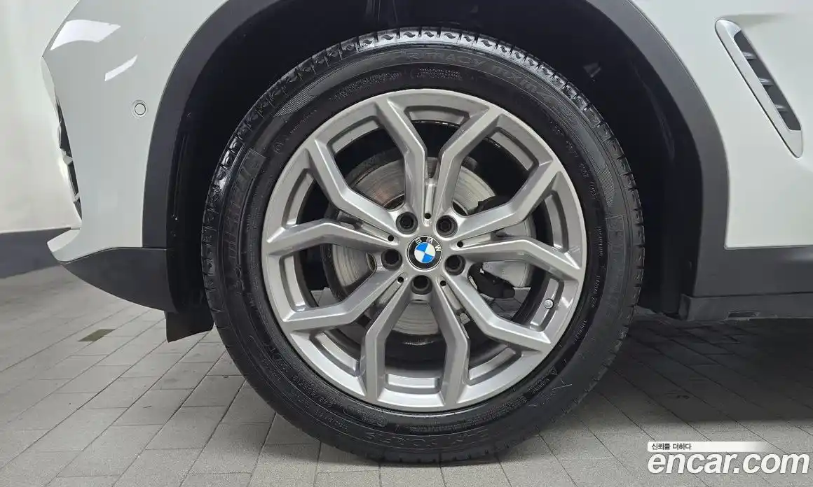 BMW X4 2021 2.0 автомат (гидро), фото 5