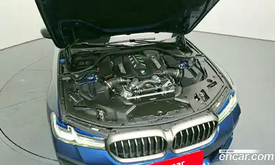 BMW 5 серия 2021 4.4 автомат (гидро), миниатюра 6
