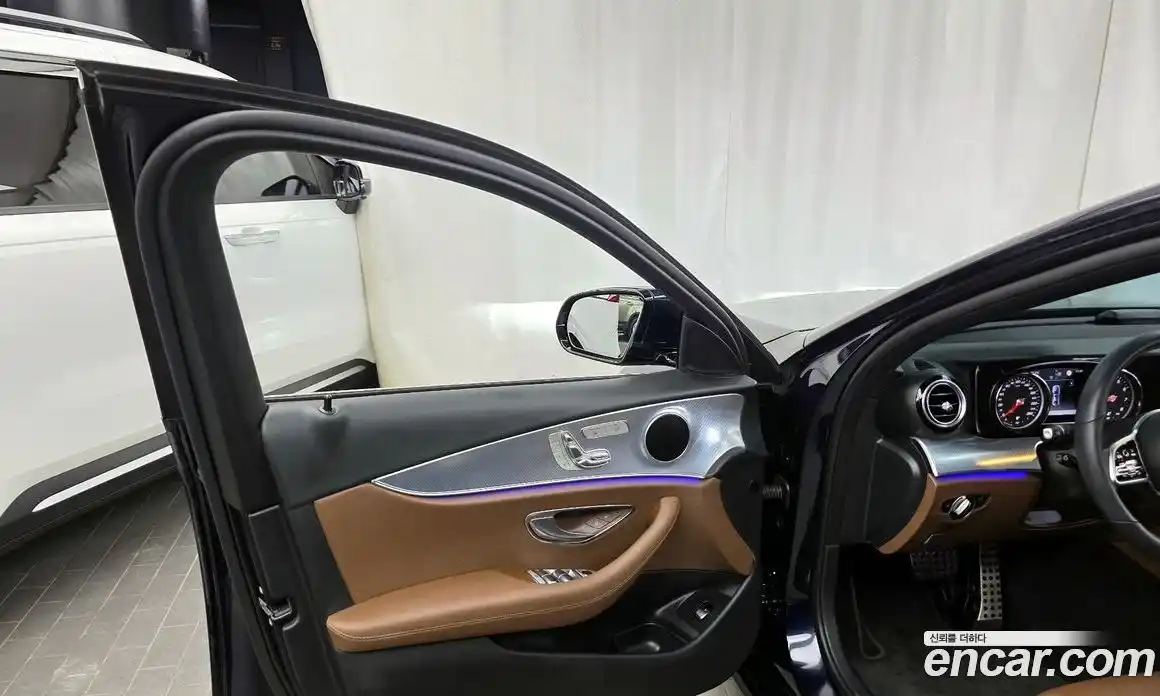 Mercedes-Benz E-Class 2020 2.0 автомат (гидро), фото 14
