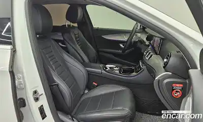Mercedes-Benz E-Class 2019 2.0 гидро, миниатюра 11