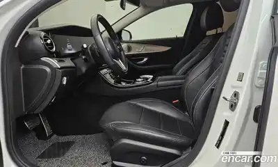 Mercedes-Benz E-Class 2019 2.0 гидро, миниатюра 10