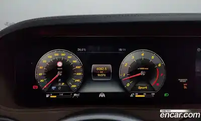 Mercedes-Benz S-Class 2018 3.0 автомат (гидро), миниатюра 11