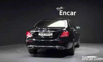 Mercedes-Benz E-Class 2018 2.0 гидро, миниатюра 4