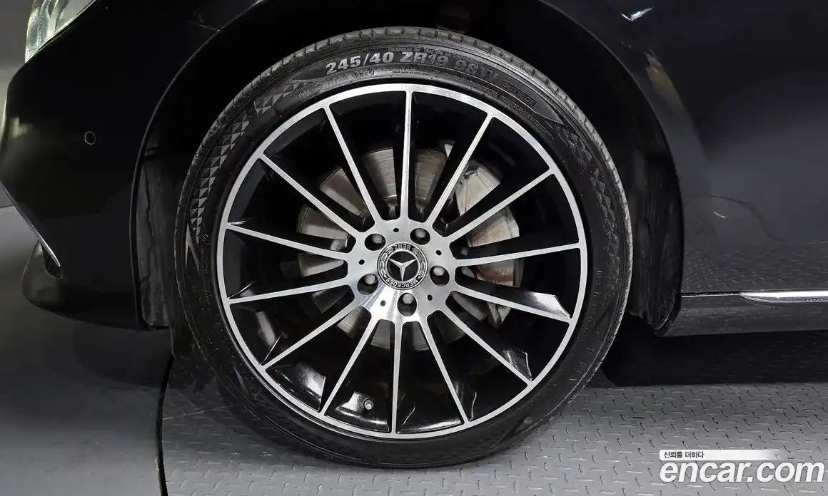 Mercedes-Benz E-Class 2018 2.0 гидро, фото 5