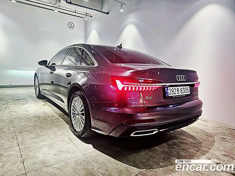 Audi A6 2021 2.0 автомат (гидро), фото 2
