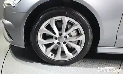Audi A6 2018 2.0 автомат (гидро), миниатюра 5