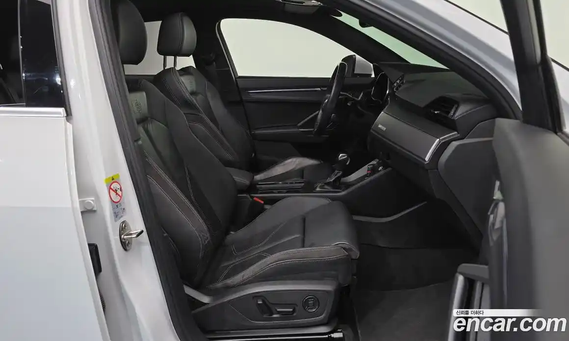 Audi Q3 2022 2.0 автомат (гидро), фото 16