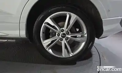 Audi Q3 2022 2.0 автомат (гидро), миниатюра 7
