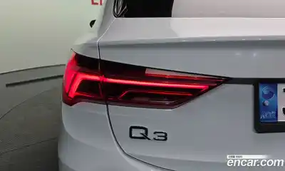 Audi Q3 2022 2.0 автомат (гидро), миниатюра 9
