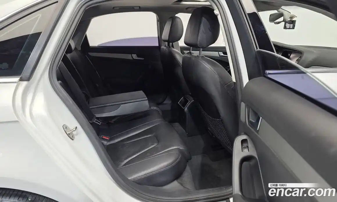 Audi A4 2012 2.0 автомат (гидро), фото 12
