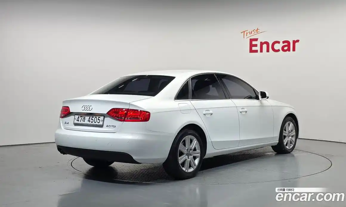 Audi A4 2012 2.0 автомат (гидро), фото 2