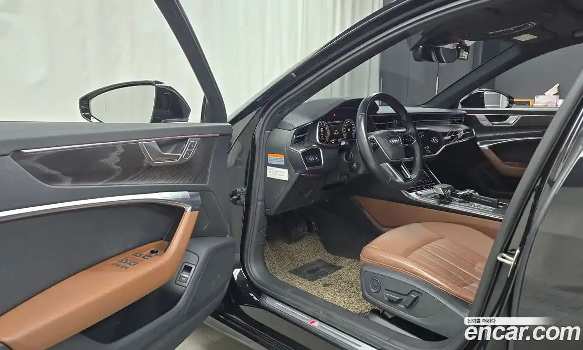 Audi A6 2021 2.0 автомат (гидро), фото 13