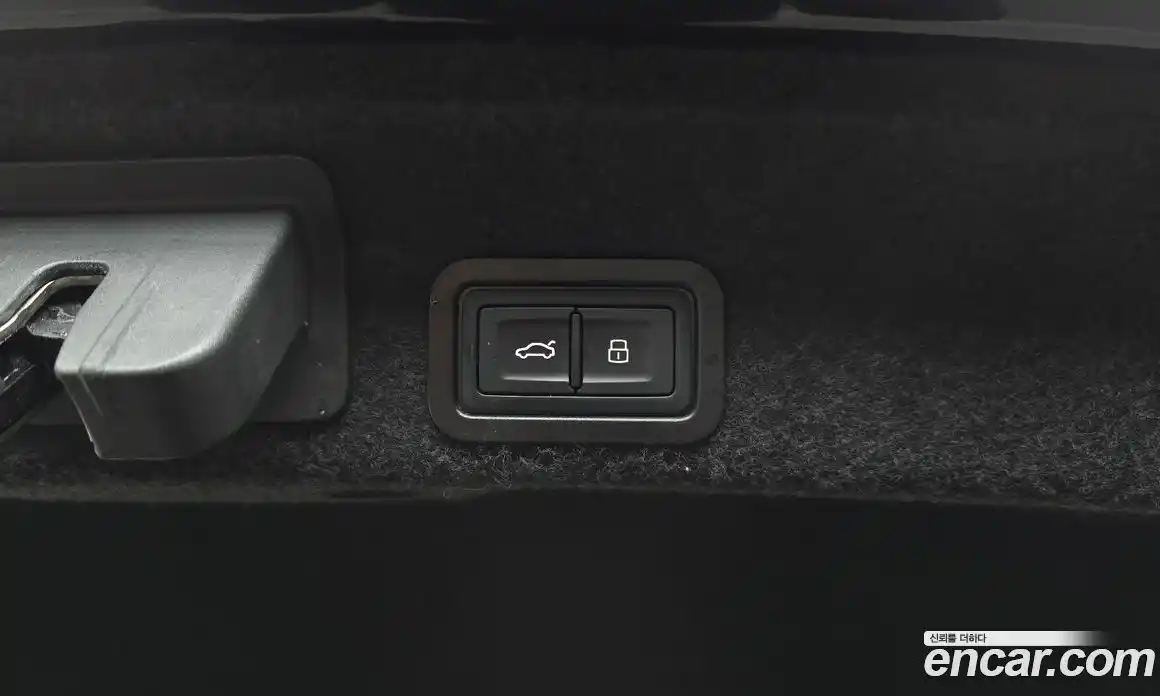Audi A6 2021 2.0 автомат (гидро), фото 32