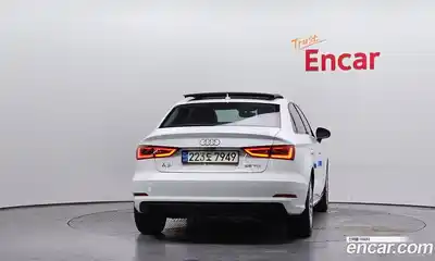 Audi A3 2015 2.0 автомат (гидро), миниатюра 4