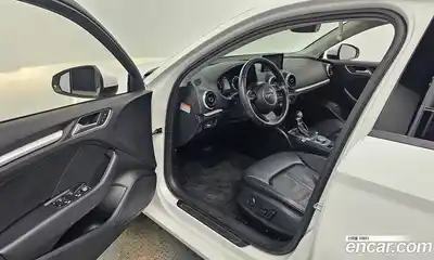 Audi A3 2015 2.0 автомат (гидро), миниатюра 10