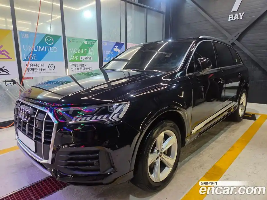 Audi Q7 2021 3.0 автомат (гидро), фото 6