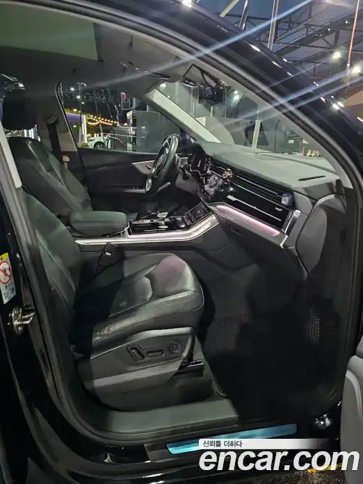 Audi Q7 2021 3.0 автомат (гидро), фото 8