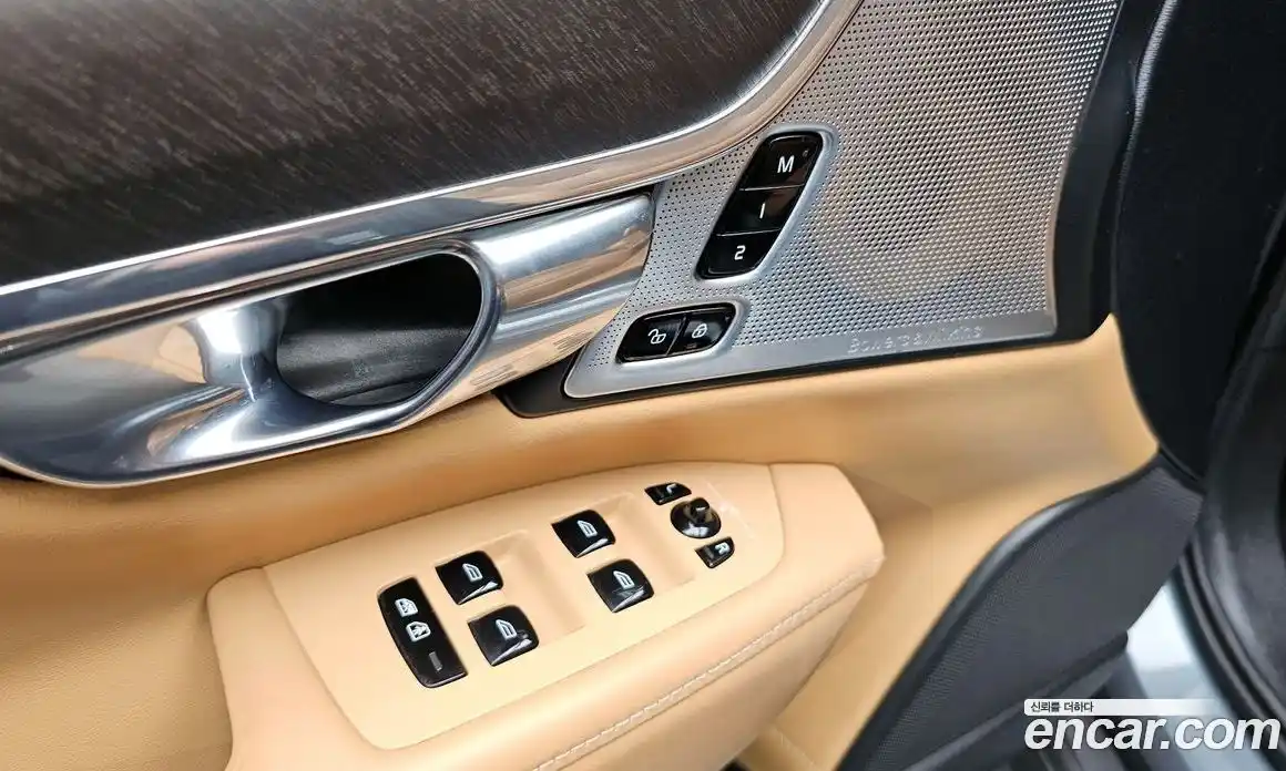 Volvo V90 2018 2.0 автомат (гидро), фото 23