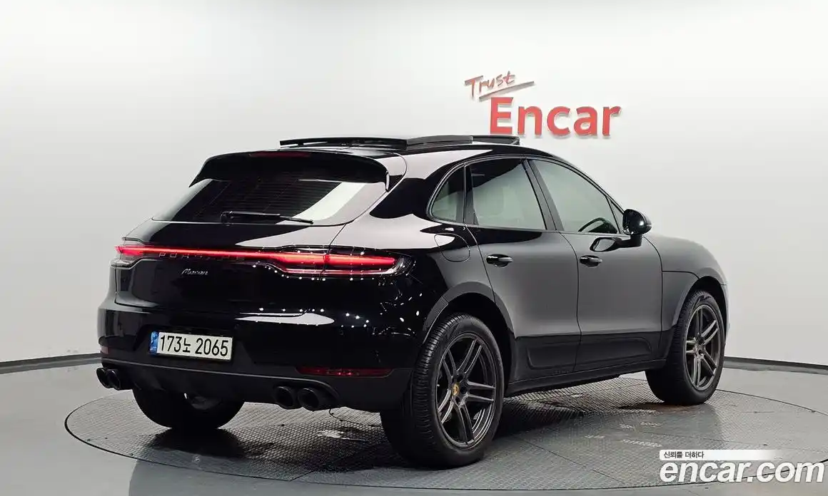 Porsche Macan 2019 2.0 автомат (гидро), фото 1