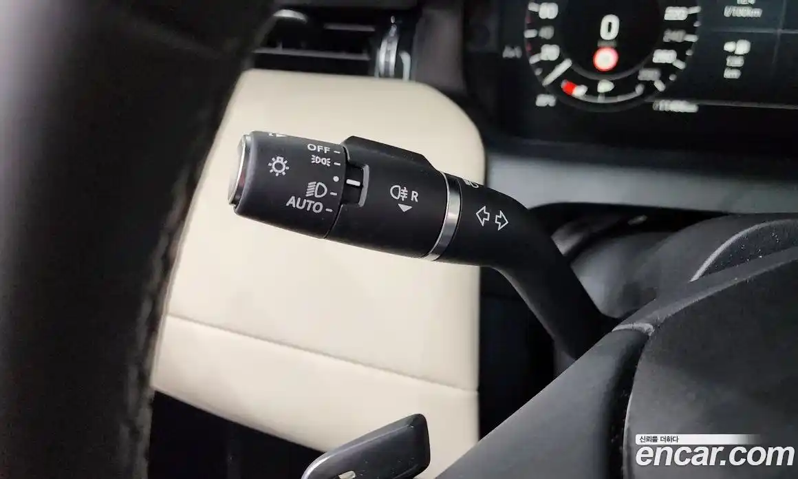Land Rover Discovery Sport 2025 2.0 автомат (гидро), фото 28
