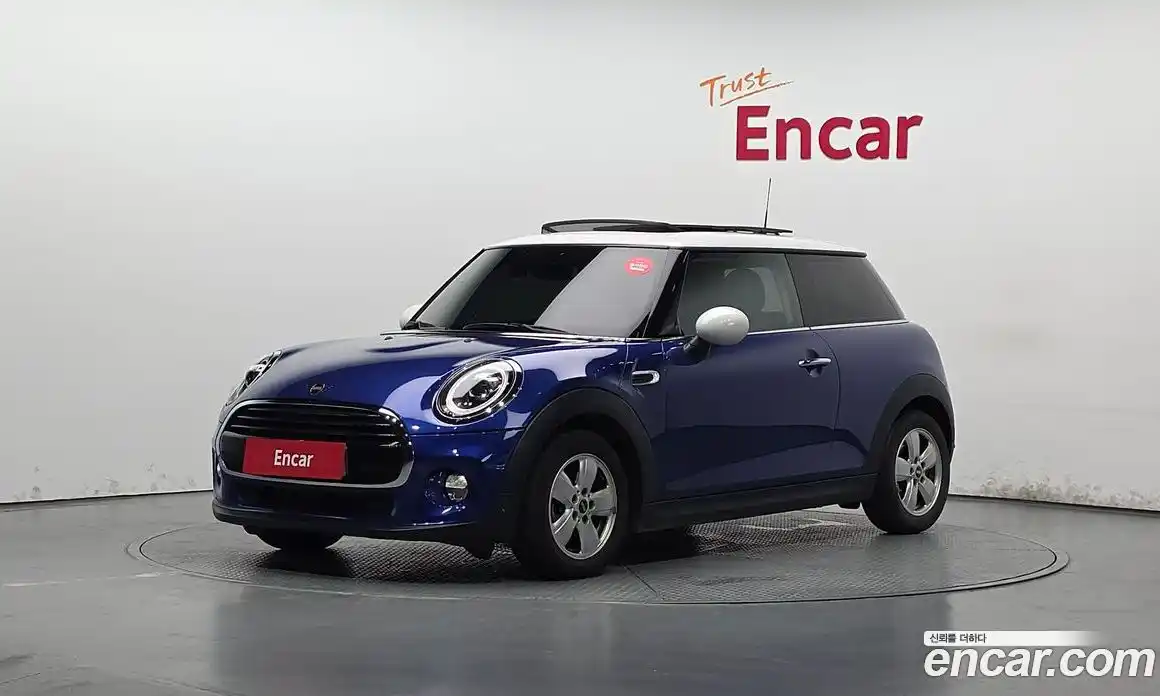 Mini Cooper 2019 1.5 автомат (гидро), фото 1