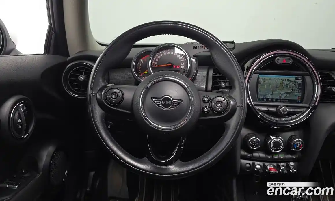 Mini Cooper 2019 1.5 автомат (гидро), фото 13