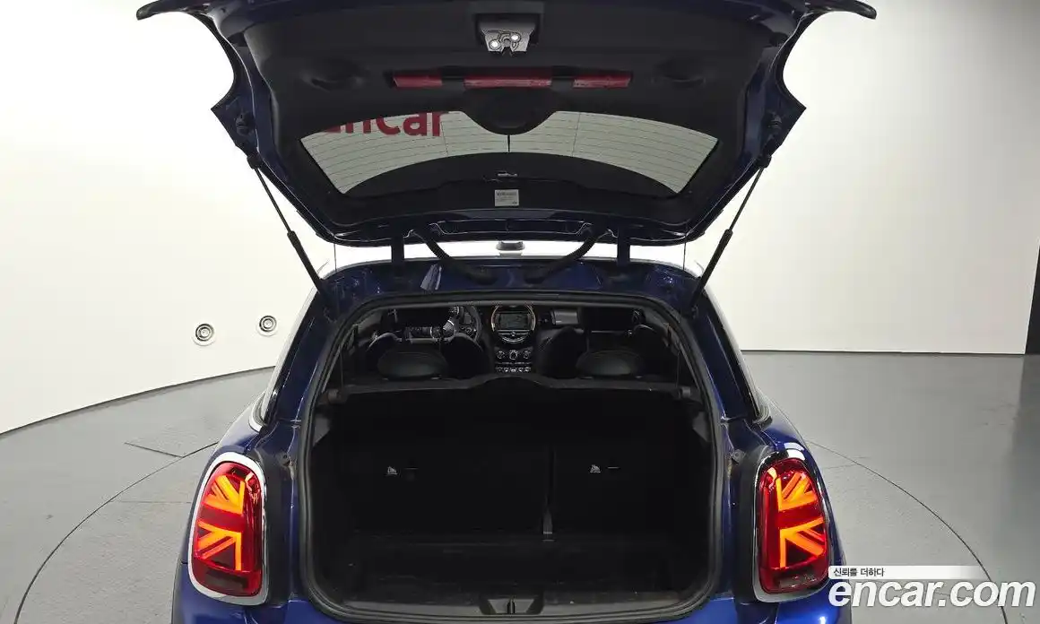 Mini Cooper 2019 1.5 автомат (гидро), фото 20
