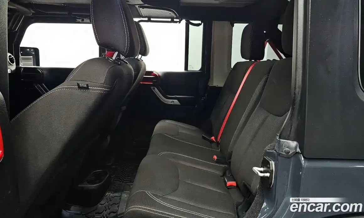 Jeep Wrangler 2016 3.6 автомат (гидро), фото 17