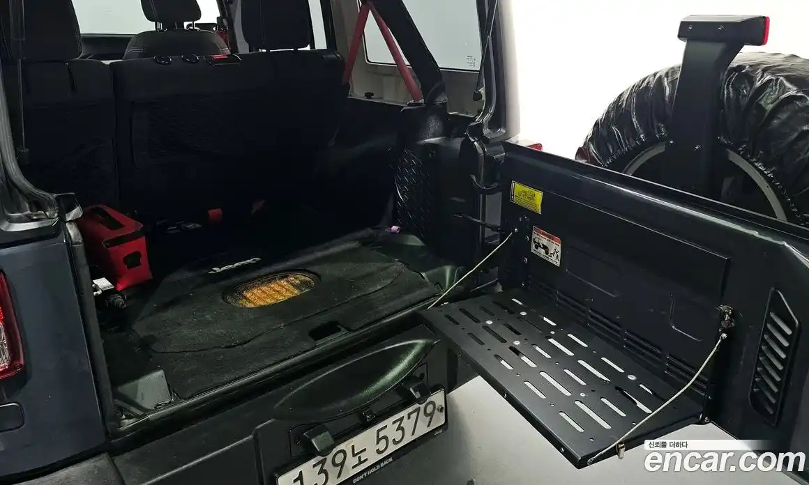 Jeep Wrangler 2016 3.6 автомат (гидро), фото 24
