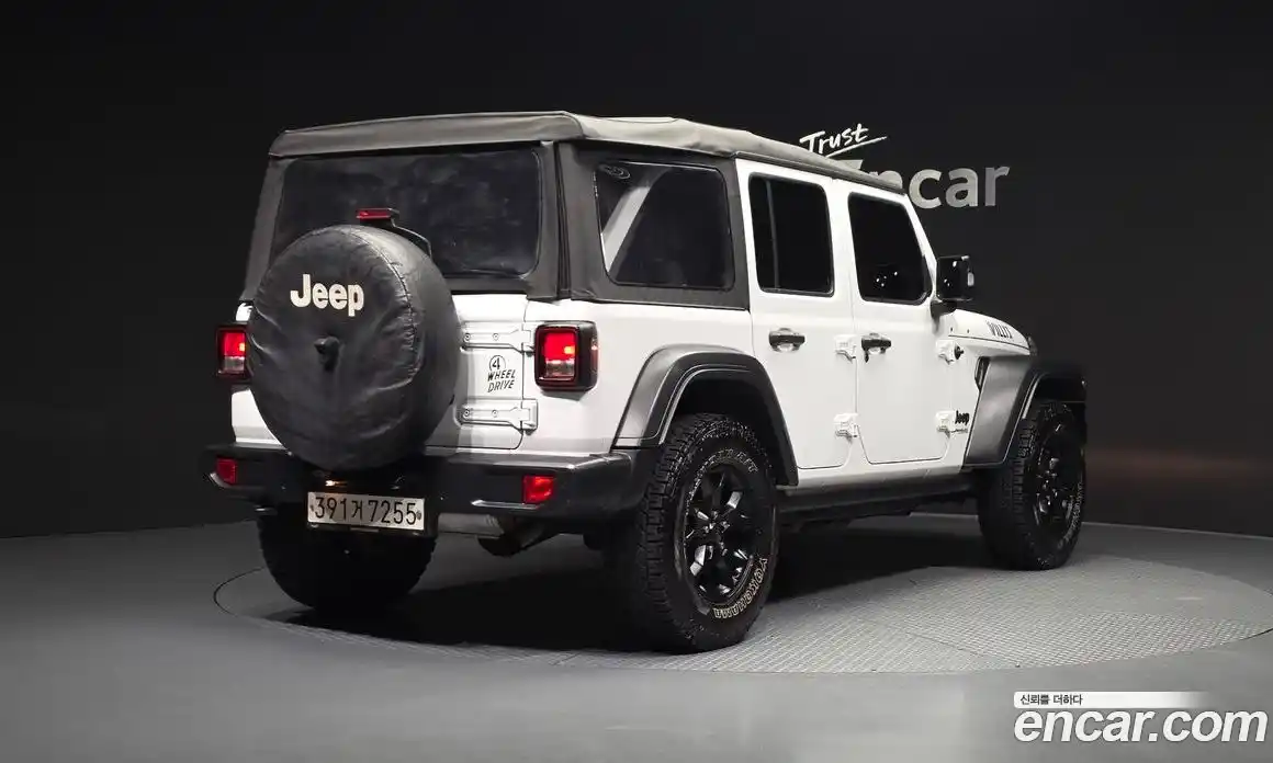 Jeep Wrangler 2020 2.0 автомат (гидро), фото 2