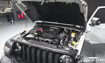 Jeep Wrangler 2020 2.0 автомат (гидро), миниатюра 6