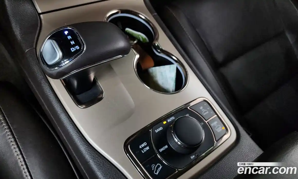 Jeep Cherokee 2015 3.0 автомат (гидро), фото 9