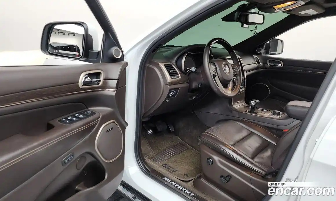 Jeep Cherokee 2015 3.0 автомат (гидро), фото 10