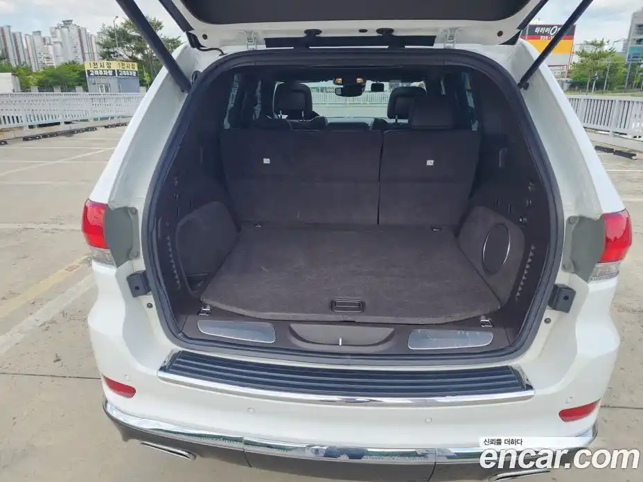 Jeep Cherokee 2018 3.0 автомат (гидро), фото 12