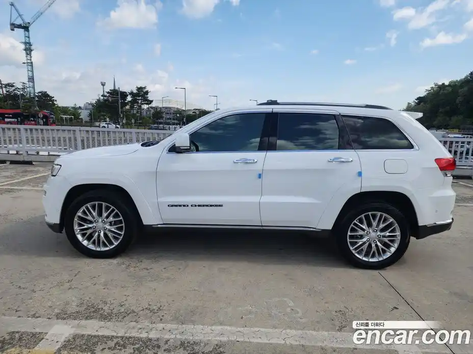 Jeep Cherokee 2018 3.0 автомат (гидро), фото 17
