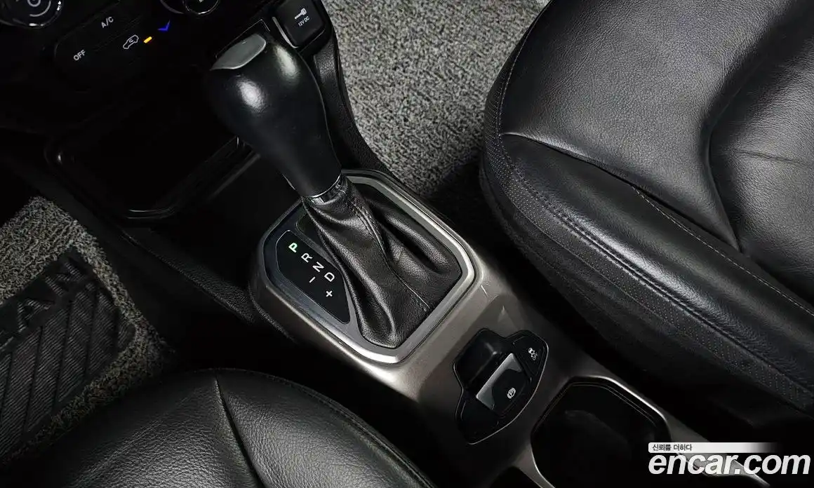Jeep Renegade 2019 2.4 автомат (гидро), фото 9