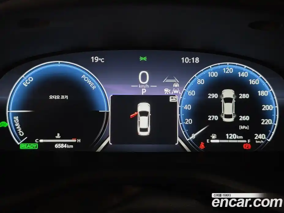 Toyota Camry 2025 2.5 гидро, фото 13
