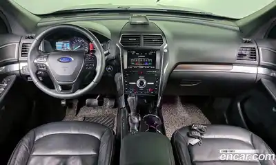 Ford Explorer 2019 2.3 автомат (гидро), миниатюра 10