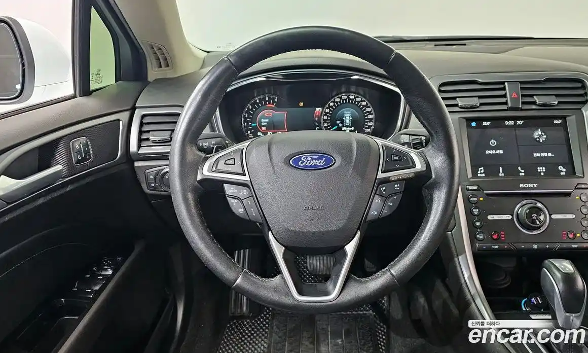 Ford Mondeo 2016 2.0 автомат (гидро), фото 13