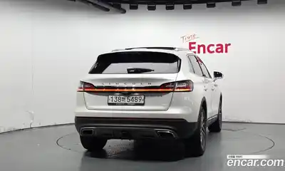 Lincoln Nautilus 2019 2.7 гидро, миниатюра 4