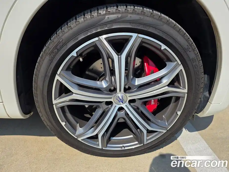 Maserati Levante 2019 3.8 гидро, фото 8