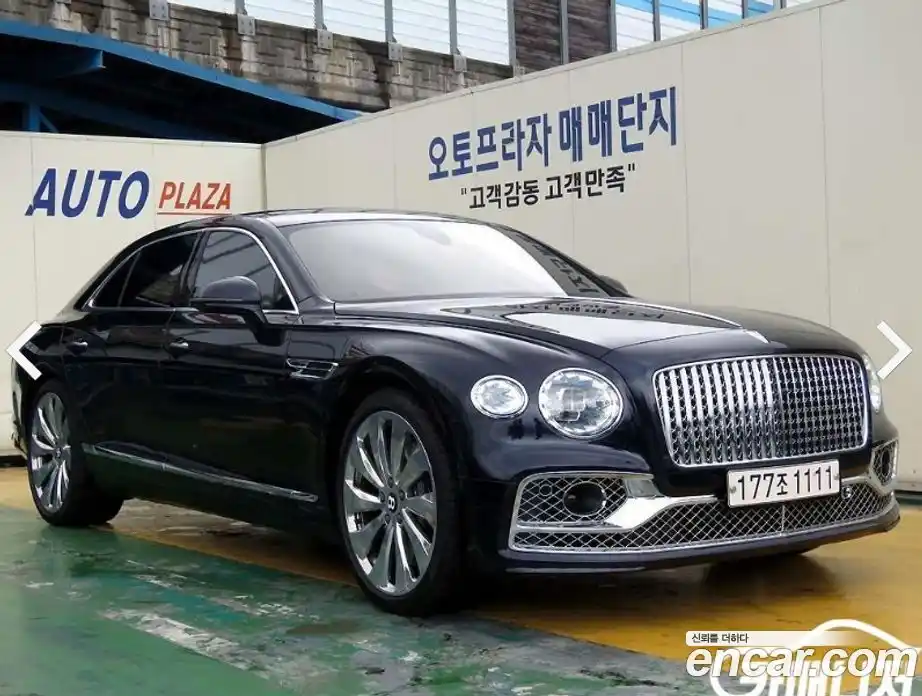 Bentley Flying Spur 2022 4.0 гидро, фото 1